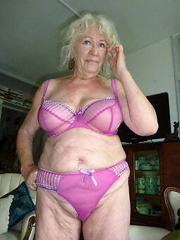 amature grannys in lingerie