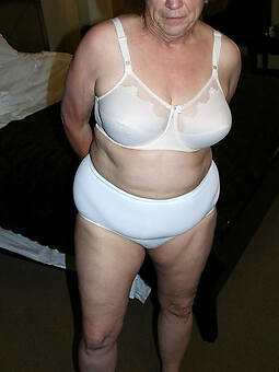 pretty granny lingerie porn