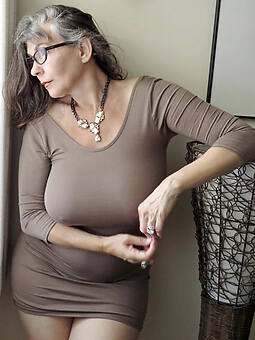 reality sexy old women in sexy dresses