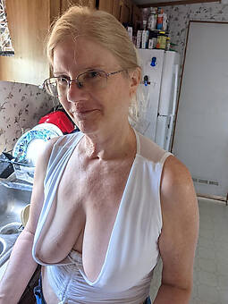 old saggy boobs truth or dare pics