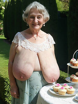 saggy granny tits public nude