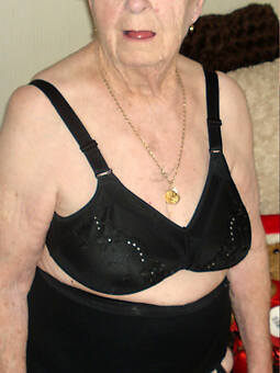 70 year old grandma xxx pics