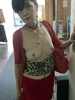real asian granny nude imaage